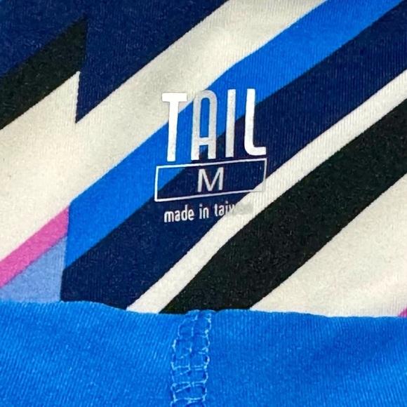 Tail‎ EUC “Isla” Golf Skirt, with Attached Shorts Liner, size Medium. - Picture 8 of 13